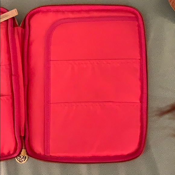 lily pultizer planner - Picture 5 of 6